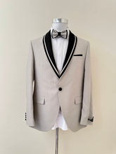 Platinum Tuxedo